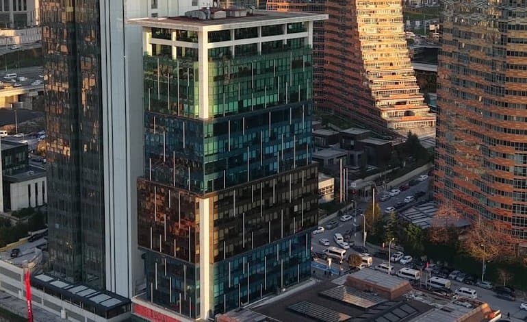 Dr. Gökeşme Hair Transplant clinic in Ataşehir, Istanbul